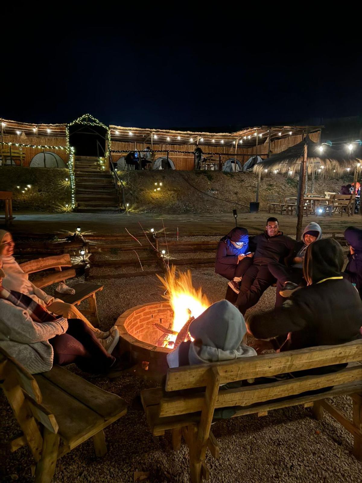 Hotel Ghar El Melh Outdoors Ra's al Jabal Exterior foto